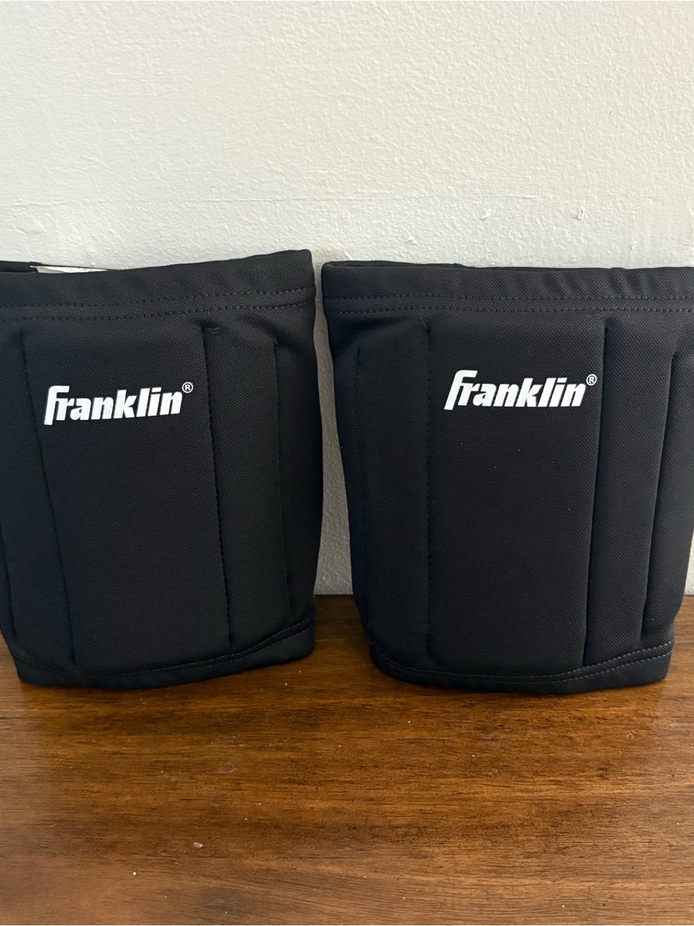 Franklin Knee Pads Black One Size EUC Basketball Volleyball Sports